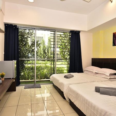 H&F Homestay The Two Owls Nest Aeropod Sovo Studio Room - 2 Queen Bed - Near Airport - Free Parking Kota Kinabalu Dış mekan fotoğraf